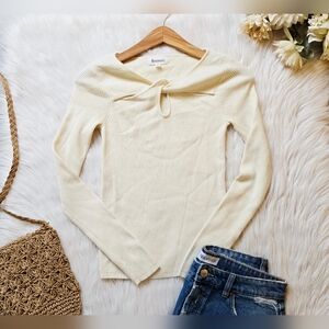 &merci Cream Ribbed Long Sleeve Top